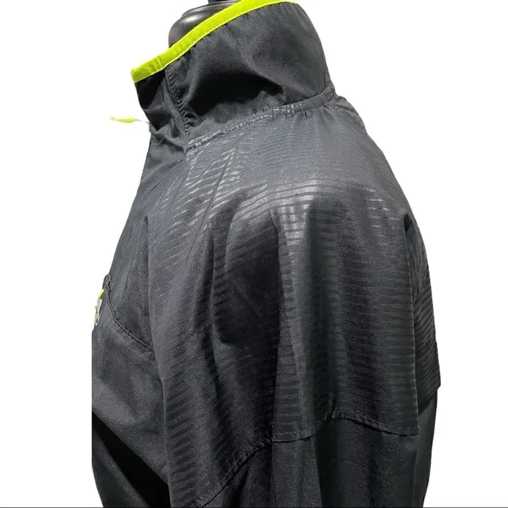 𝅺Under Armour All Season Gear Running Jacket Sz S